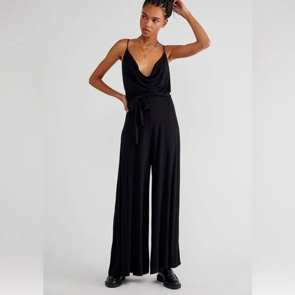 Free People Pants - NWT Free People Beach Downtown Convertible Jumpsuit Sz XS
